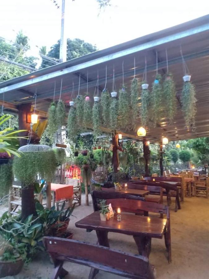 Apache Bar Haad Yao Hotel Exterior photo